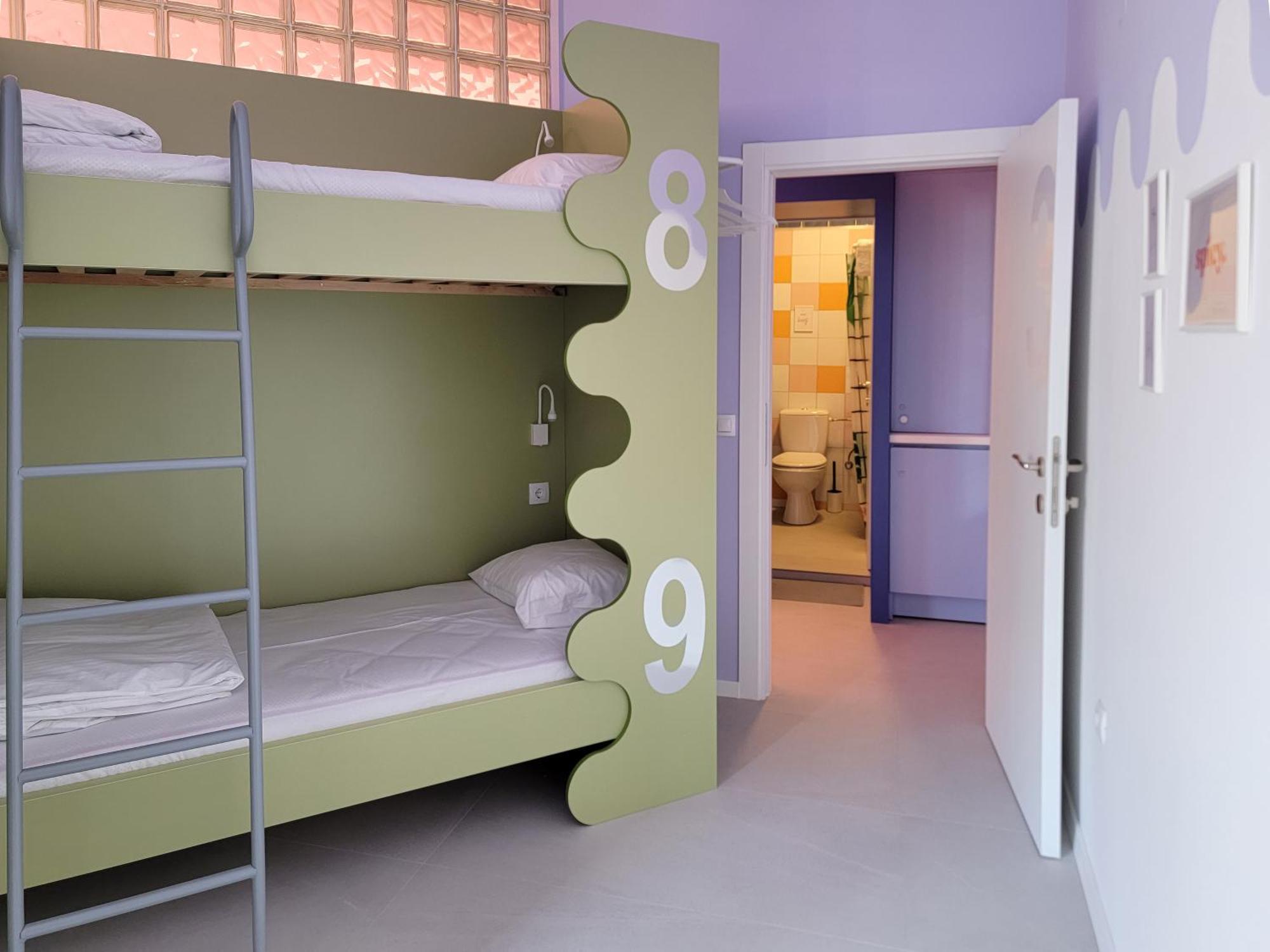 Iris Agata Hostel Охрид Екстериор снимка